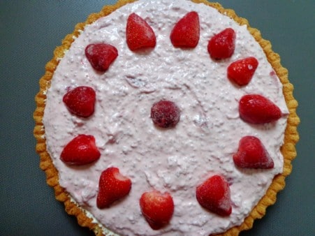 Chia-Quarkkuchen mit Erdbeeren